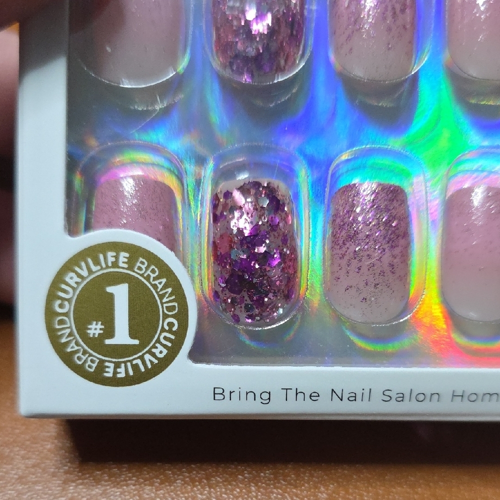 CurvLife Gel Press On Nails - Picture 3 of 6